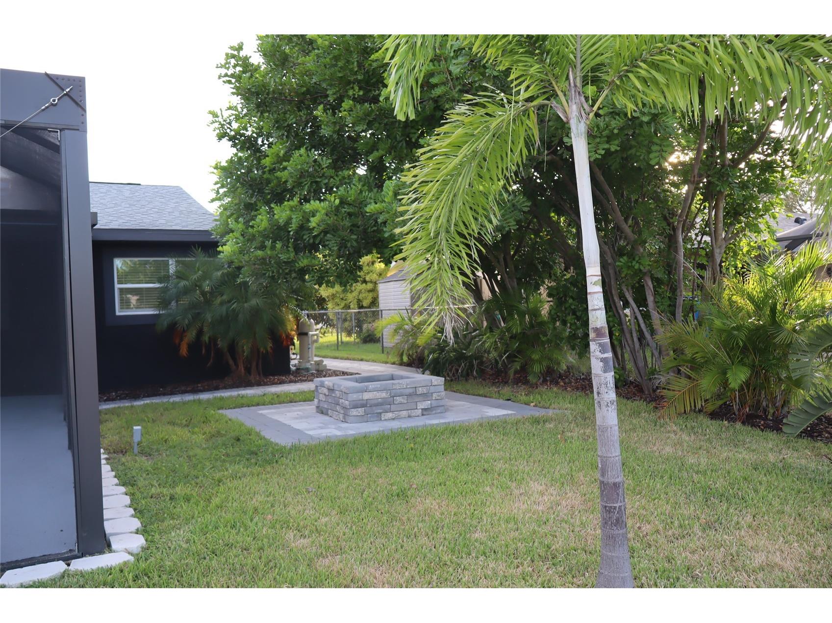 1019 Spindle Palm Way Apollo Beach FL 33572 TB8514547 image57