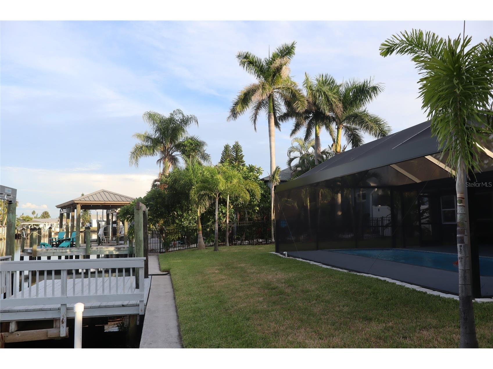 1019 Spindle Palm Way Apollo Beach FL 33572 TB8514547 image62