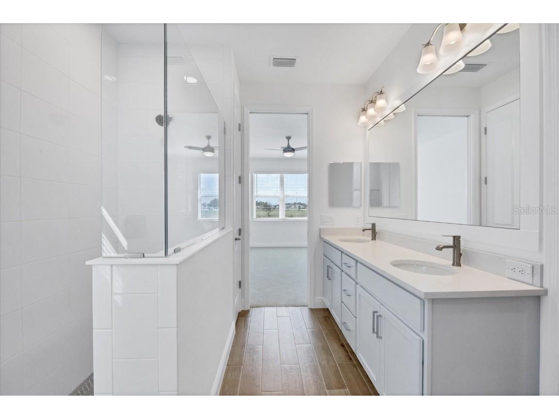 1019 Waterline Court Sarasota FL 34240 A4670749 image17