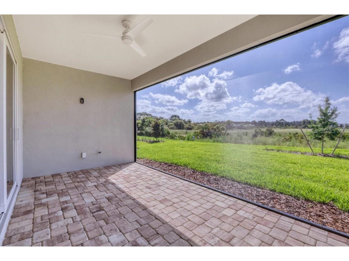 1019 Waterline Court Sarasota FL 34240 A4670749 image25