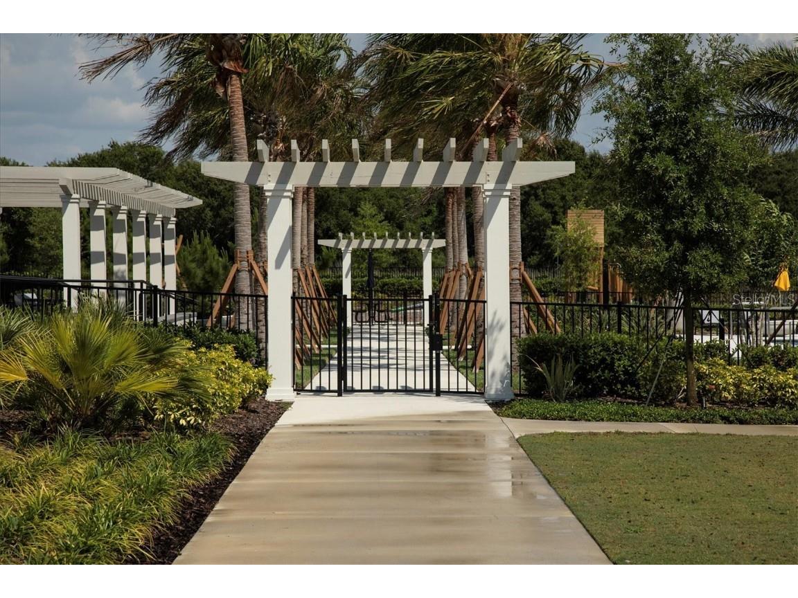 1019 Waterline Court Sarasota FL 34240 A4670749 image56