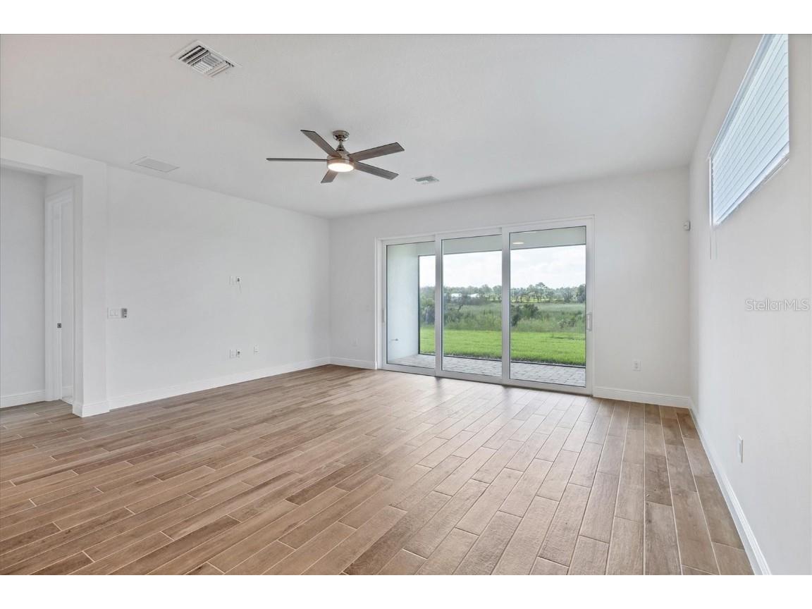 1019 Waterline Court Sarasota FL 34240 A4670749 image7