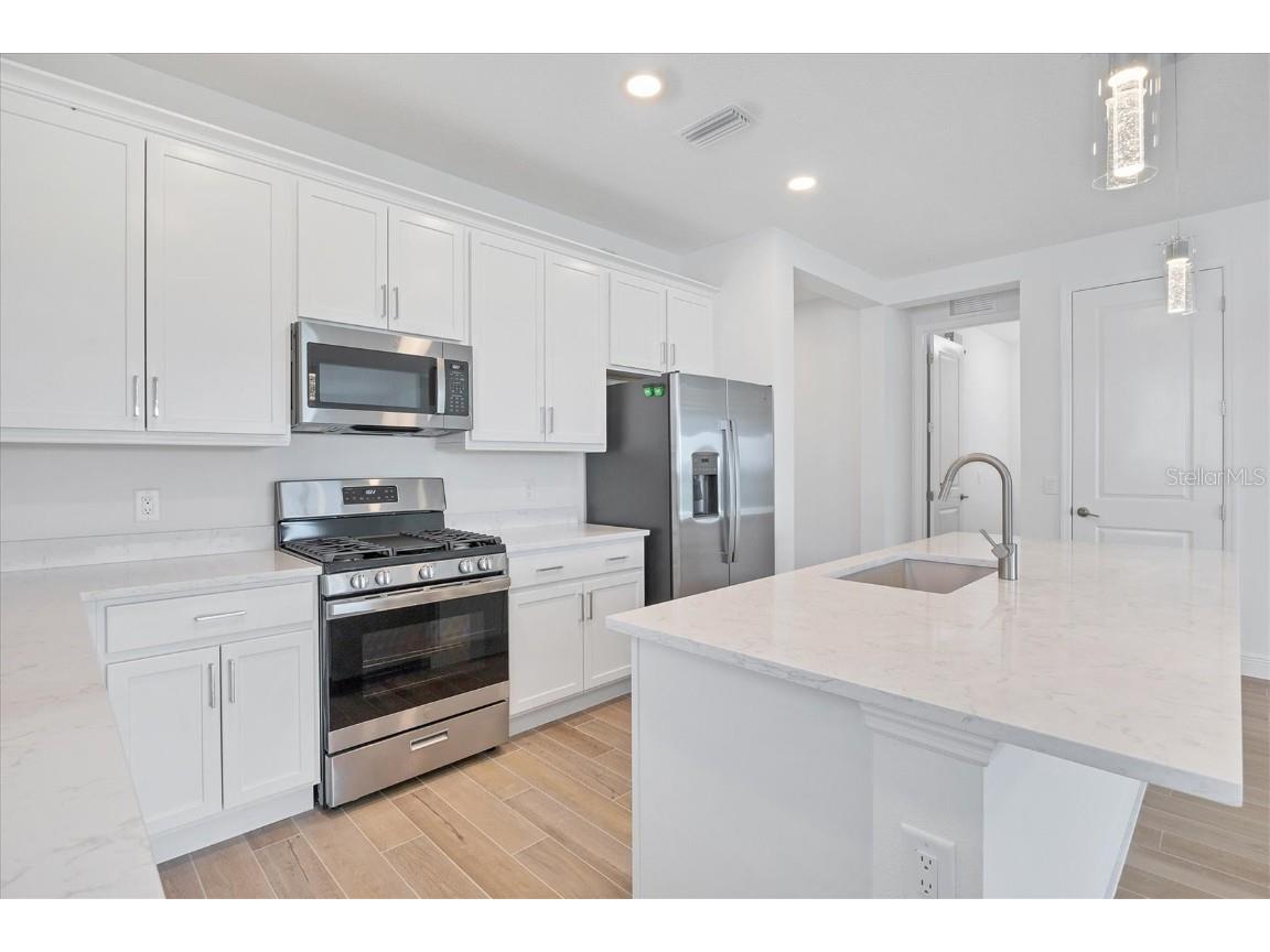 1019 Waterline Court Sarasota FL 34240 A4670749 image9