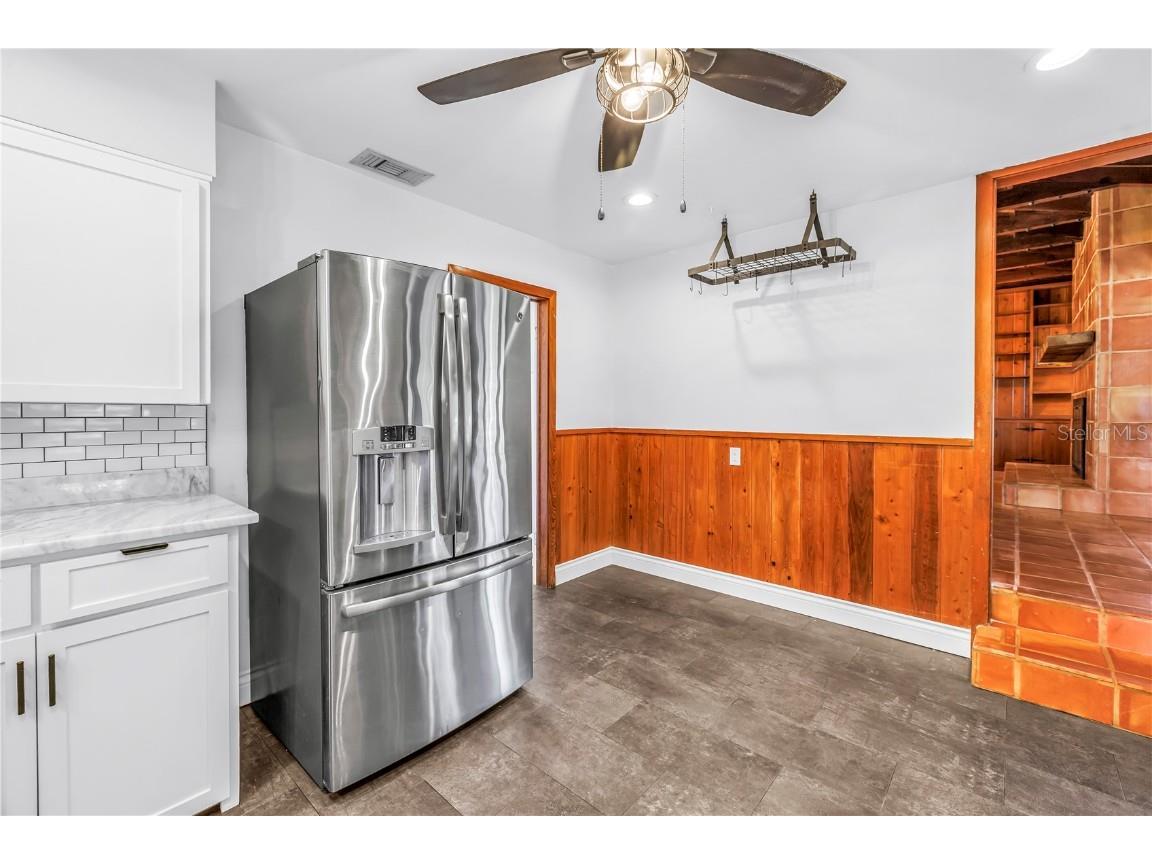 1019 Woodcrest Avenue Clearwater FL 33756 TB8456713 image14