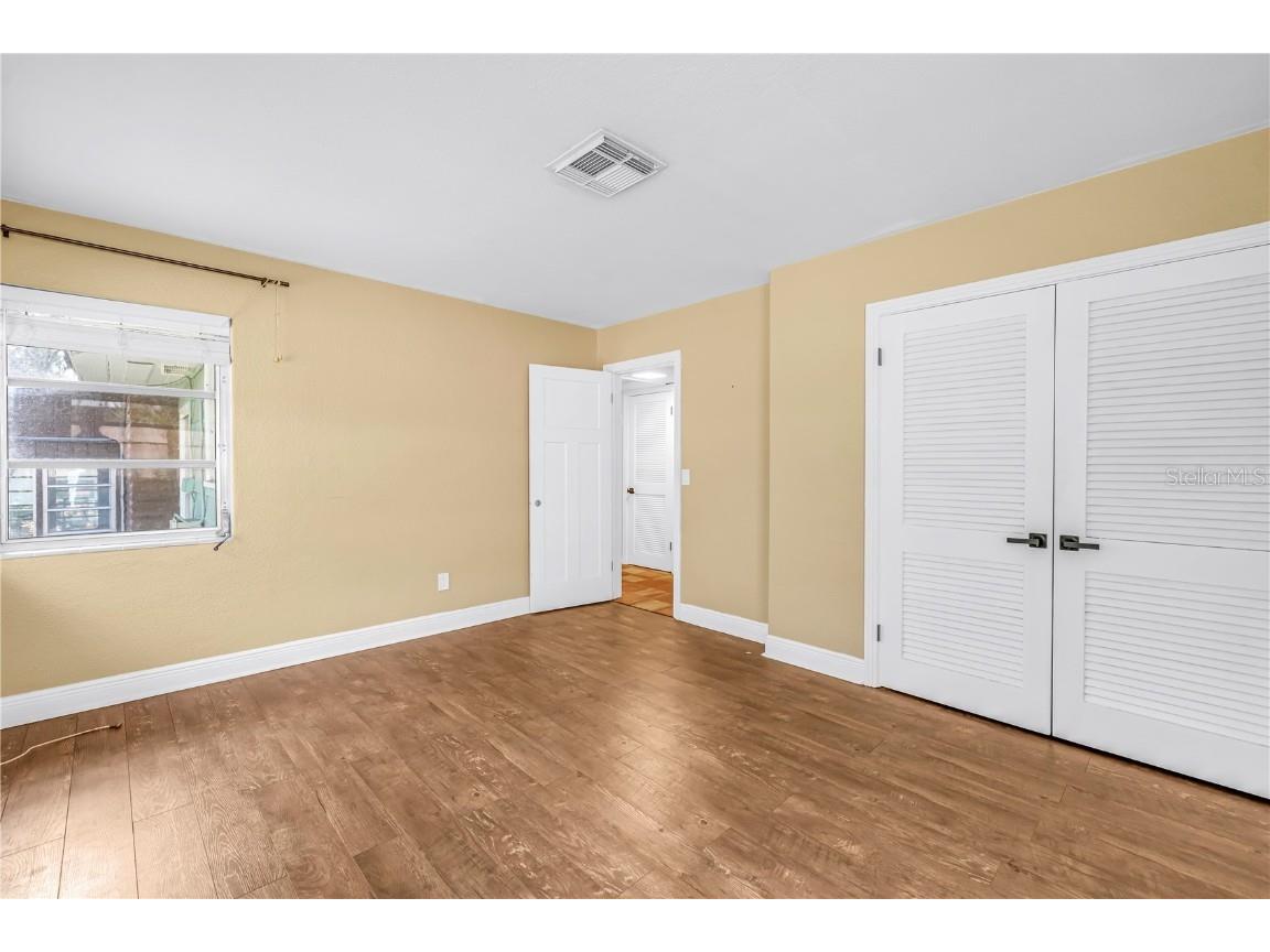 1019 Woodcrest Avenue Clearwater FL 33756 TB8456713 image22