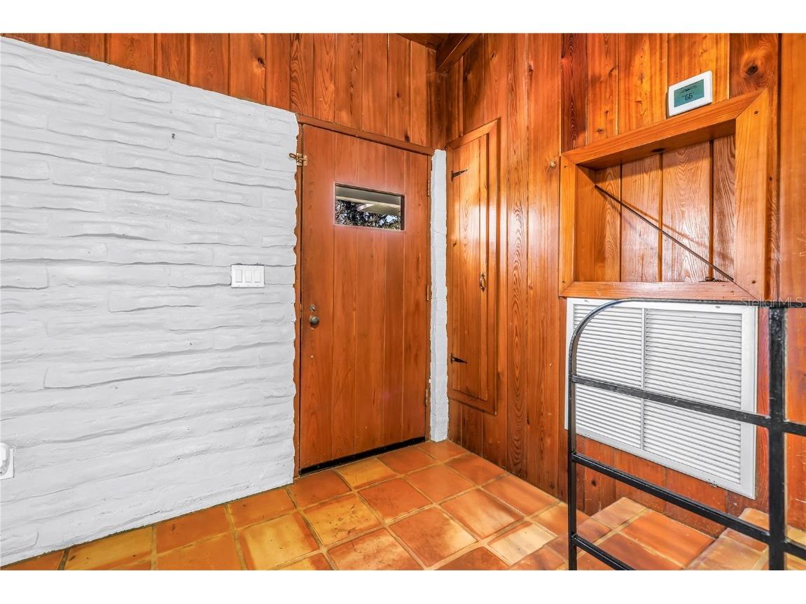 1019 Woodcrest Avenue Clearwater FL 33756 TB8456713 image32