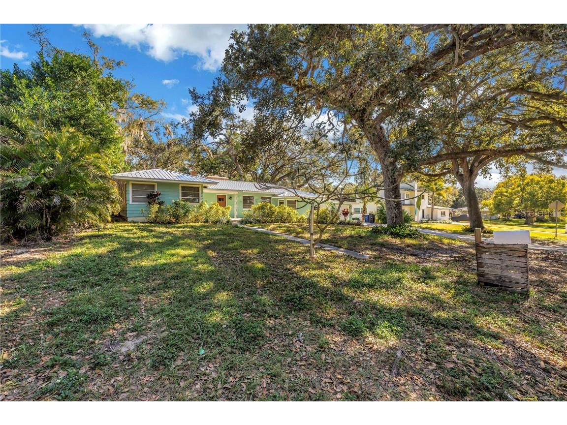 1019 Woodcrest Avenue Clearwater FL 33756 TB8456713 image44