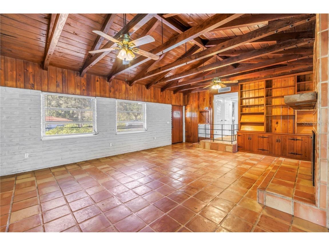 1019 Woodcrest Avenue Clearwater FL 33756 TB8456713 image5