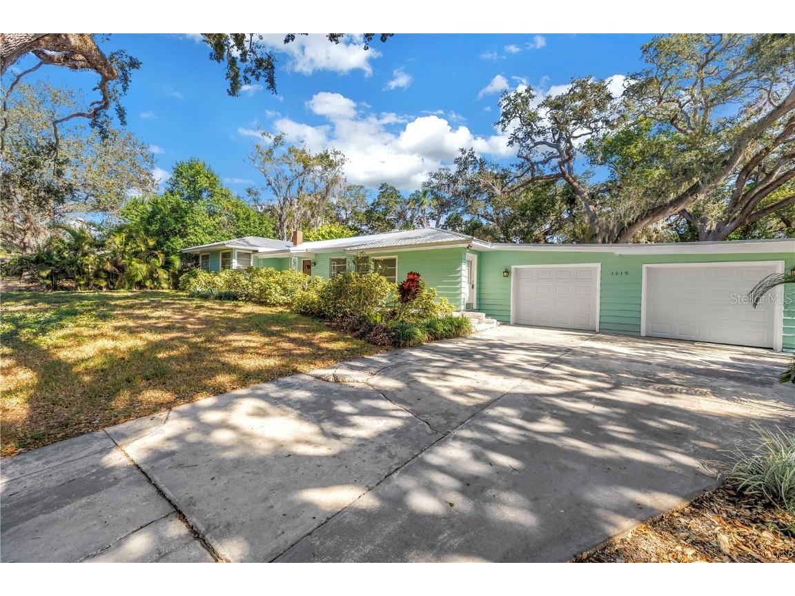 1019 Woodcrest Avenue Clearwater FL 33756 TB8456713 image50