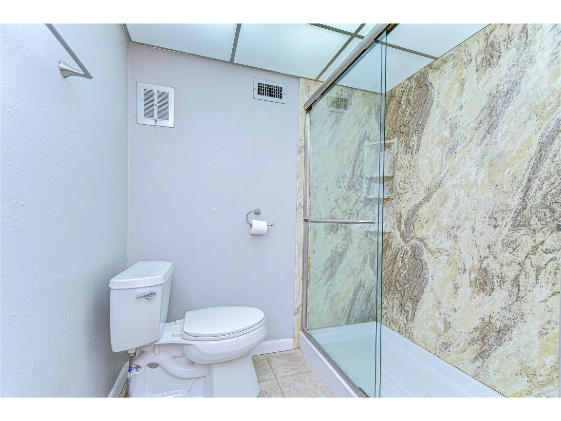 10190 Imperial Point Drive W #8 Largo FL 33774 TB8367808 image40