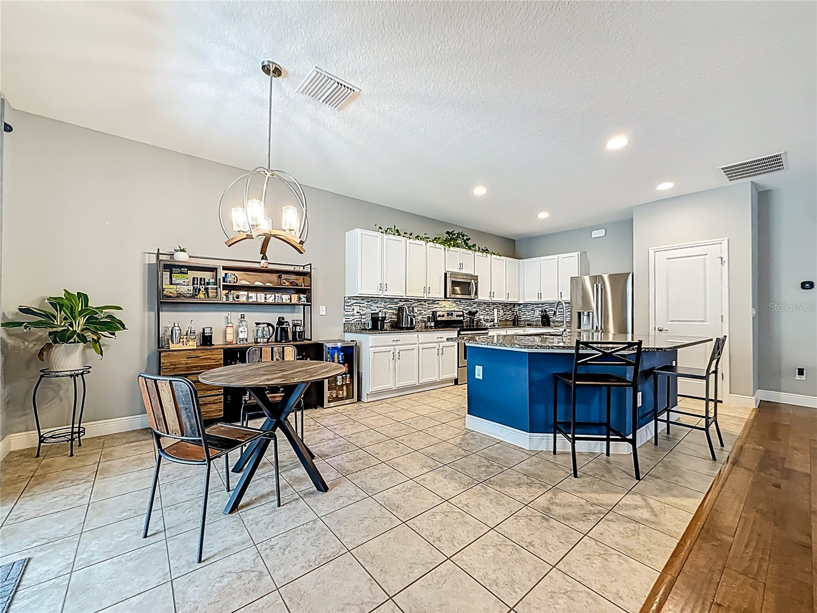 10193 Grand Oak Circle Madeira Beach FL 33708 TB8499854 image24