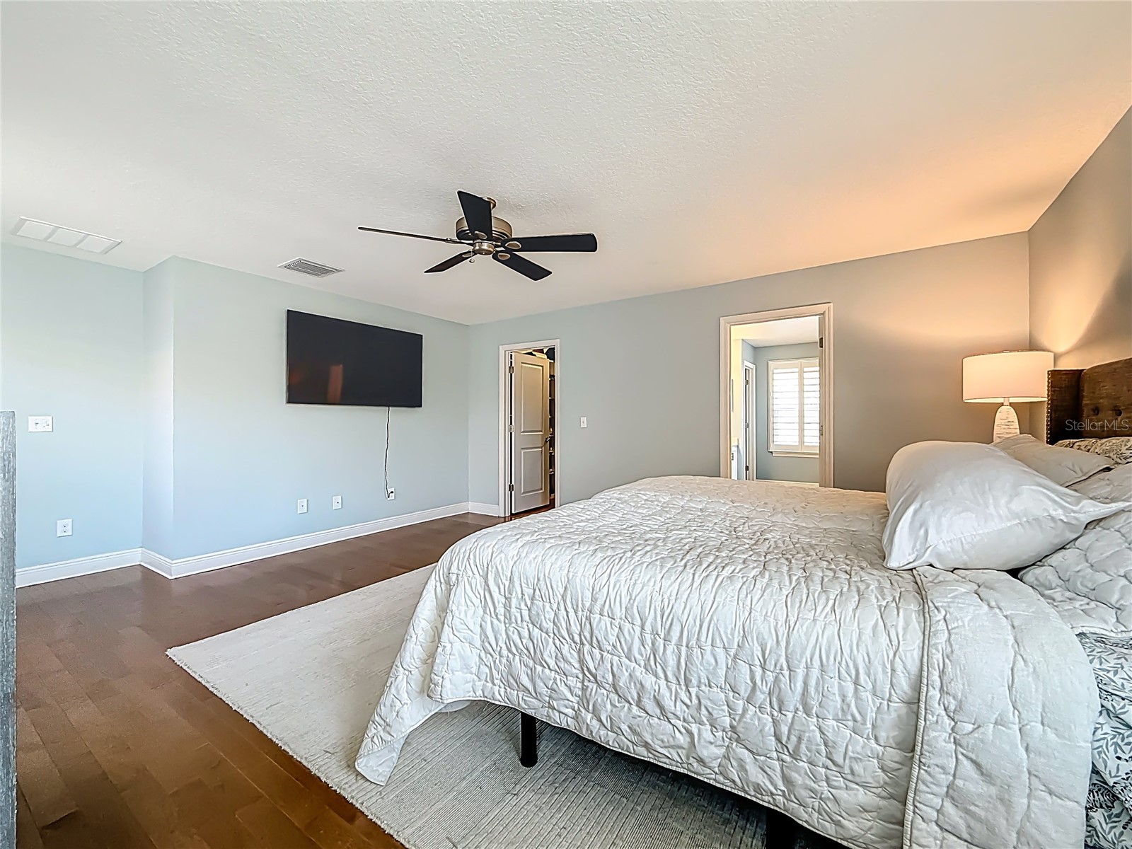 10193 Grand Oak Circle Madeira Beach FL 33708 TB8499854 image29