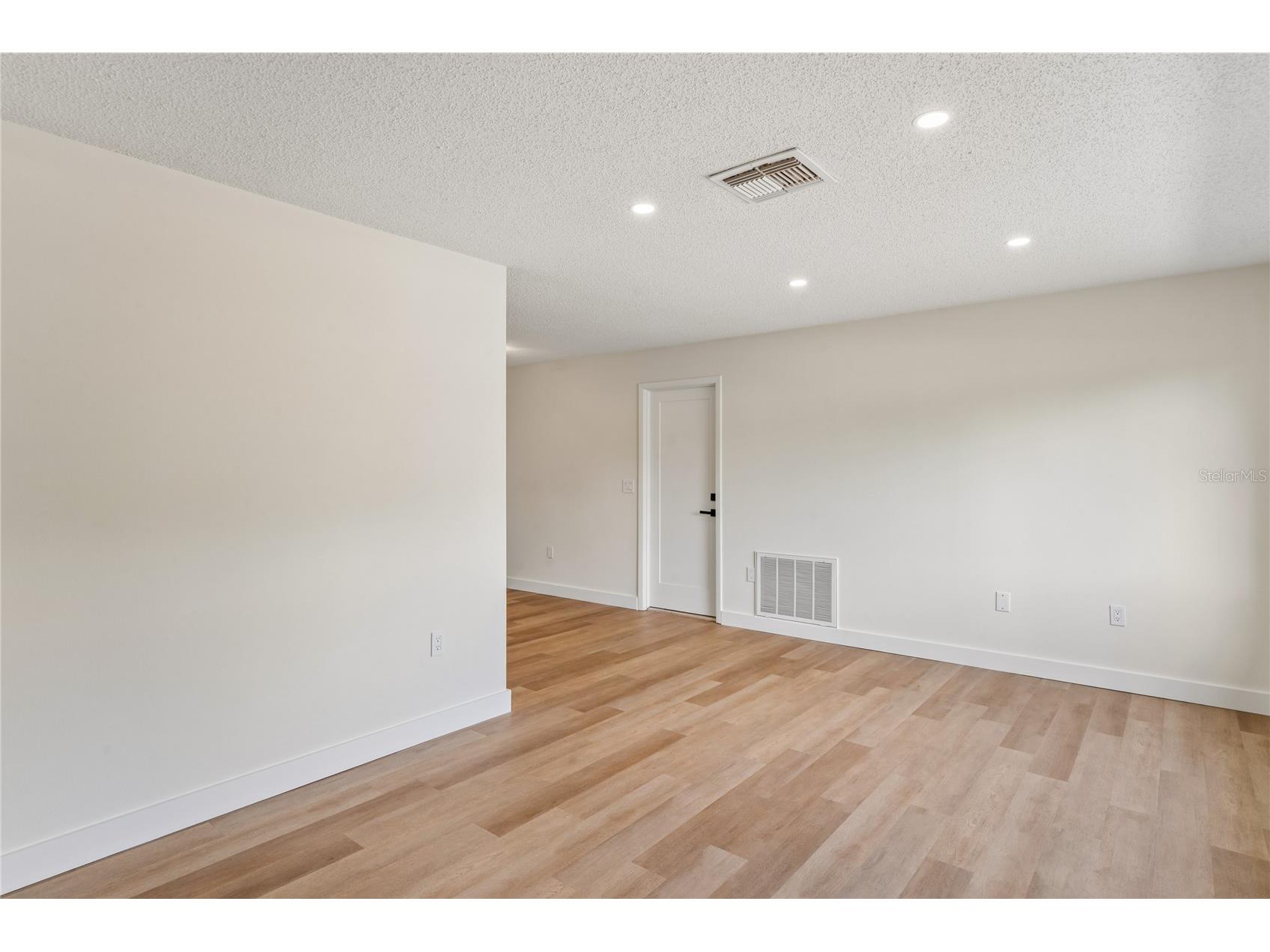 10194 Gamewell Street Spring Hill FL 34608 TB8492807 image5