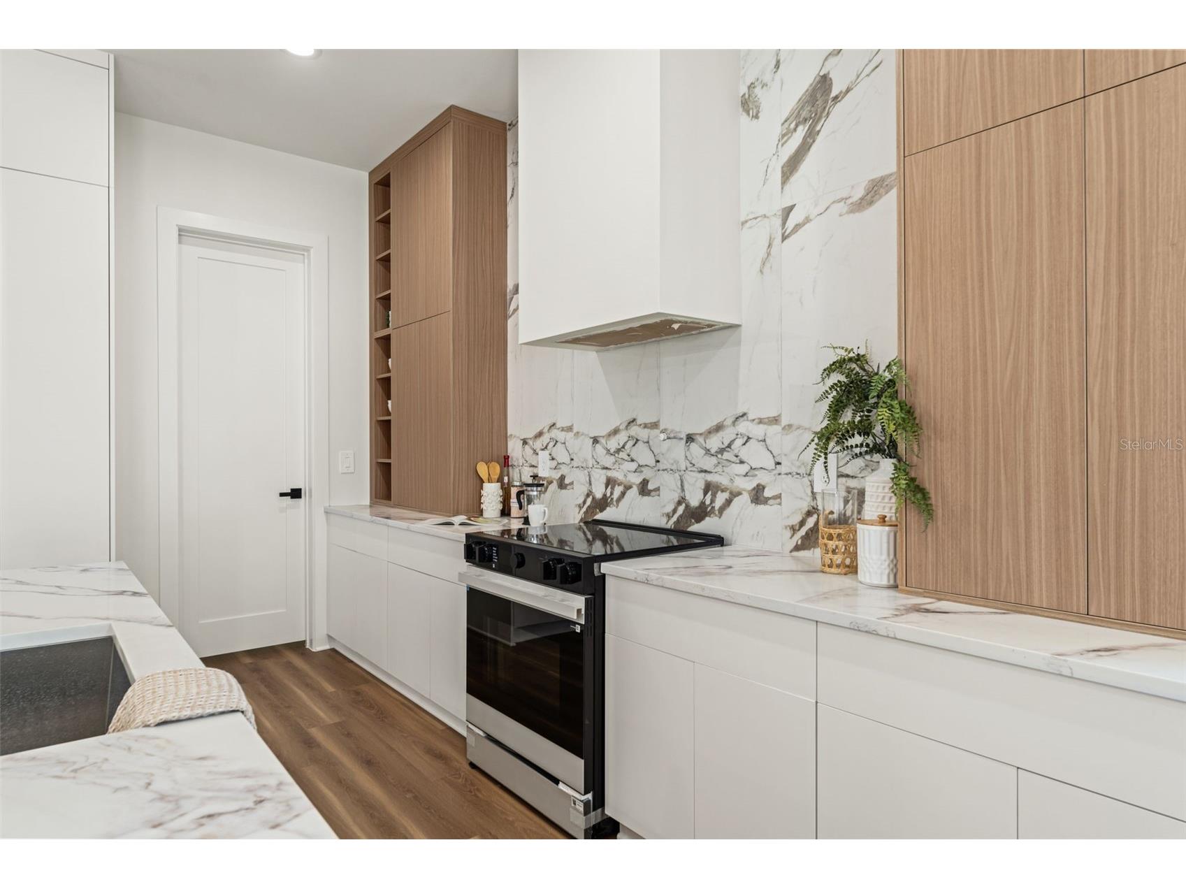 10194 Hodson Place Seminole FL 33776 TB8463816 image13