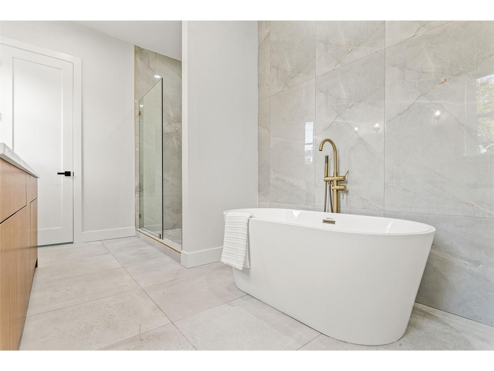 10194 Hodson Place Seminole FL 33776 TB8463816 image21