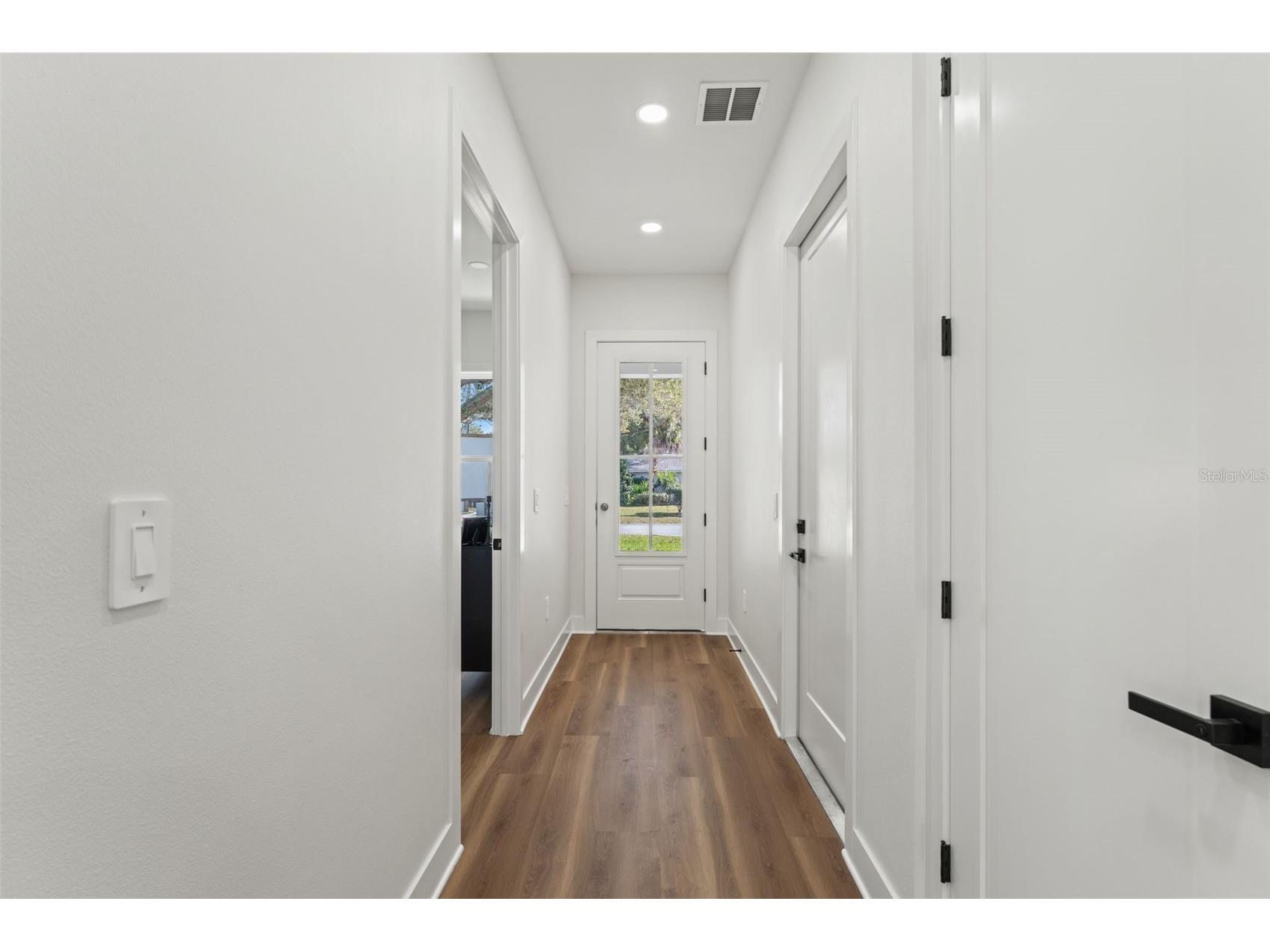 10194 Hodson Place Seminole FL 33776 TB8463816 image47