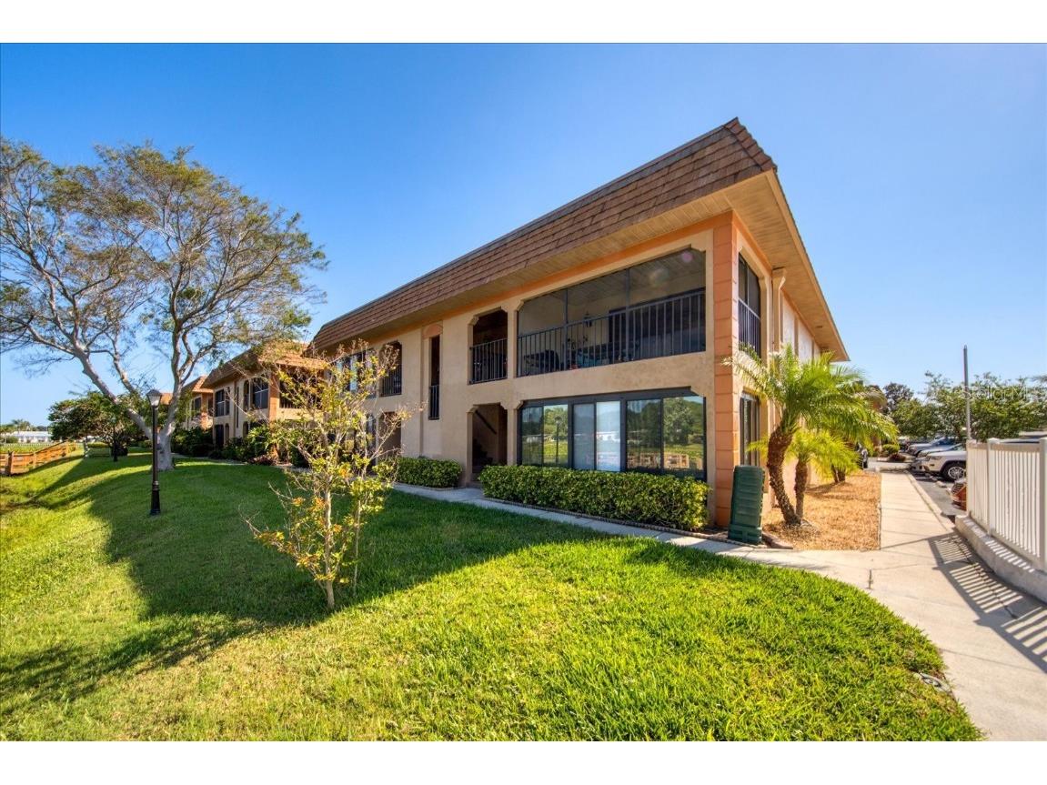 10194 Seminole Island Drive #10194 Largo FL 33773 - LAKE SEMINOLE U8196048 image1