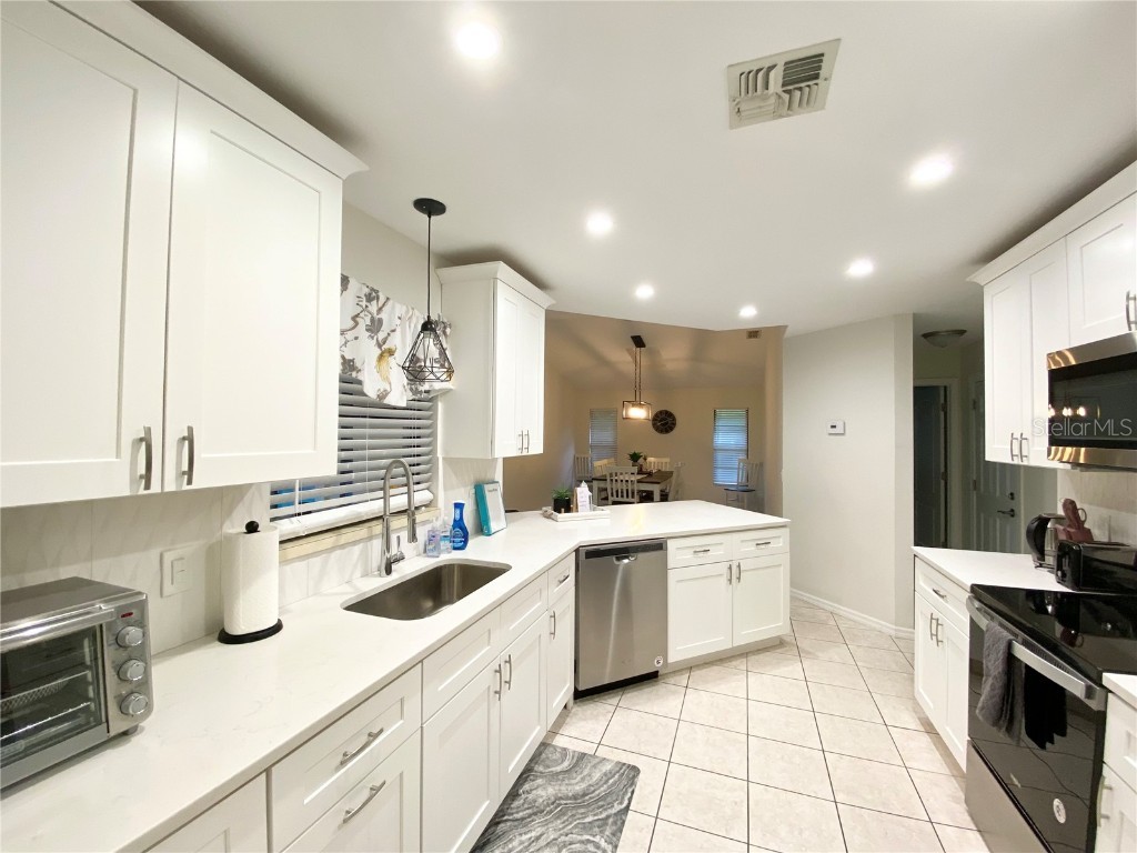 10194 Thames Avenue Englewood FL 34224 A4664490 image12