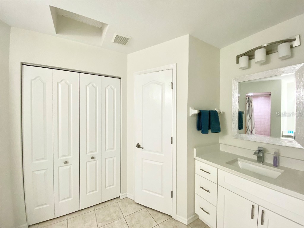 10194 Thames Avenue Englewood FL 34224 A4664490 image16