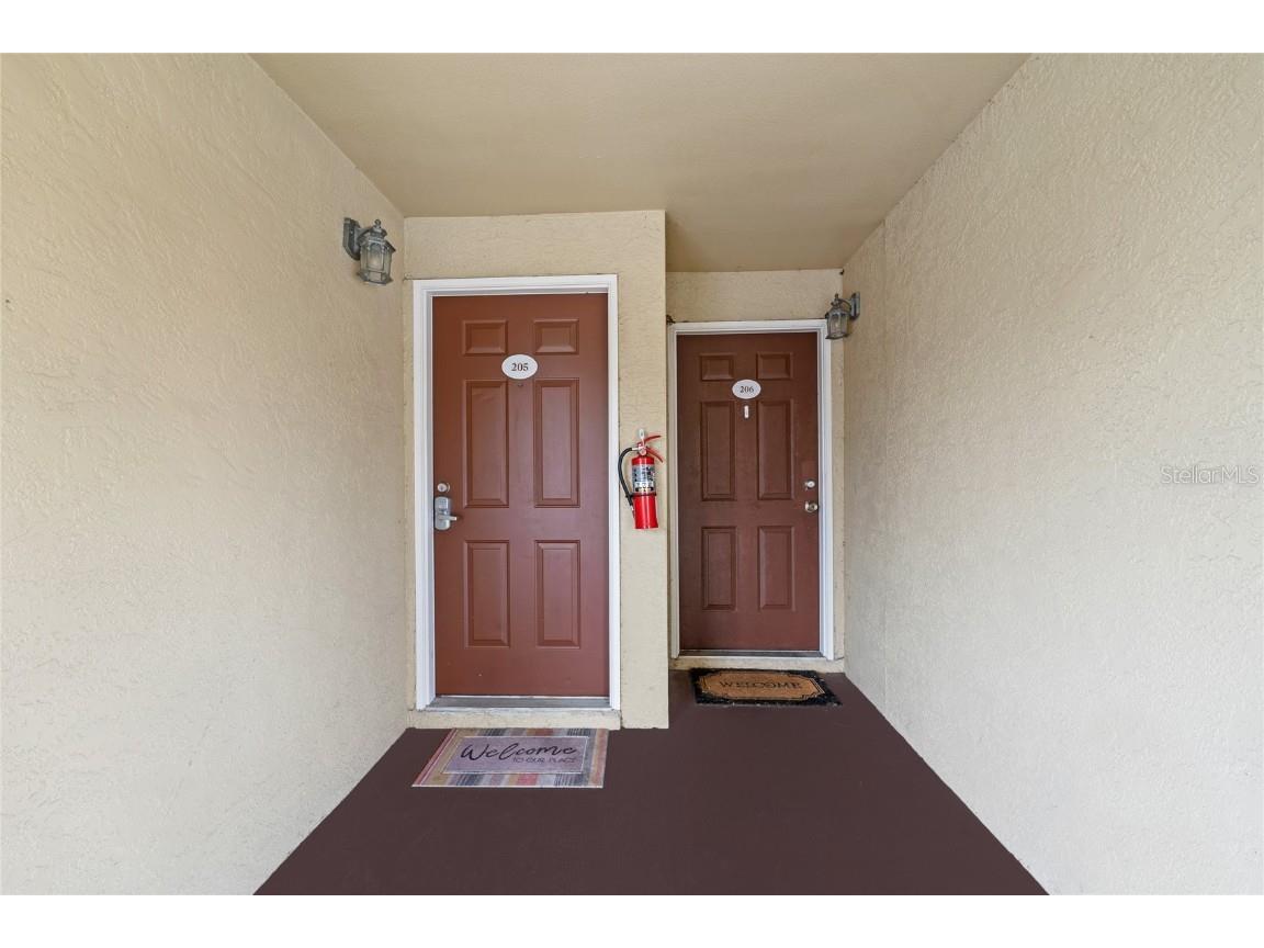 10195 Sailwinds Boulevard N #205 Largo FL 33773 U8233525 image1