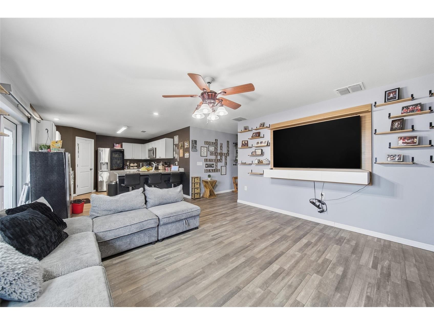 10198 Elgin Boulevard Spring Hill FL 34608 TB8513309 image10