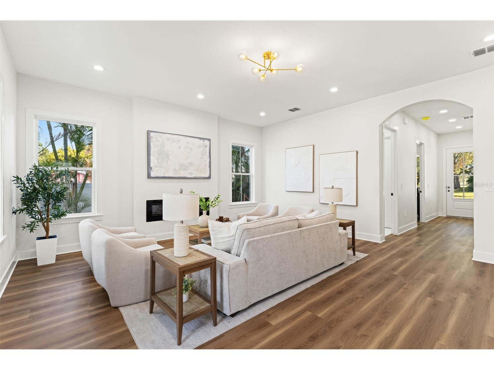10198 Hodson Place Seminole FL 33776 TB8500446 image15