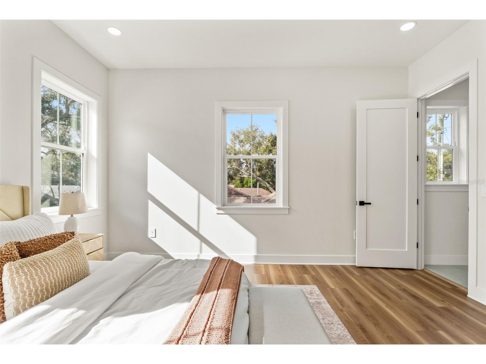 10198 Hodson Place Seminole FL 33776 TB8500446 image35