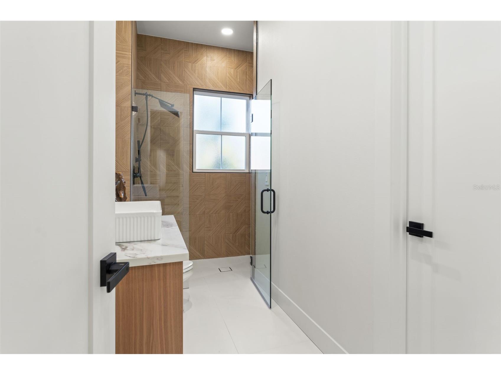 10198 Hodson Place Seminole FL 33776 TB8500446 image8