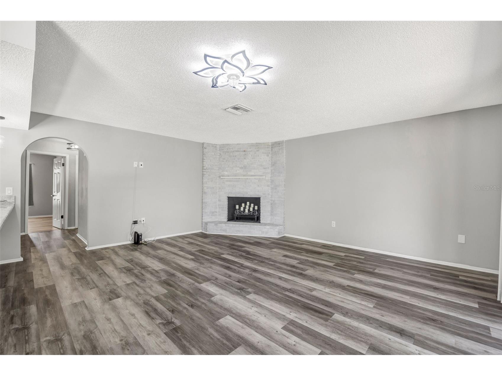 10199 Elgin Boulevard Spring Hill FL 34608 TB8492506 image29
