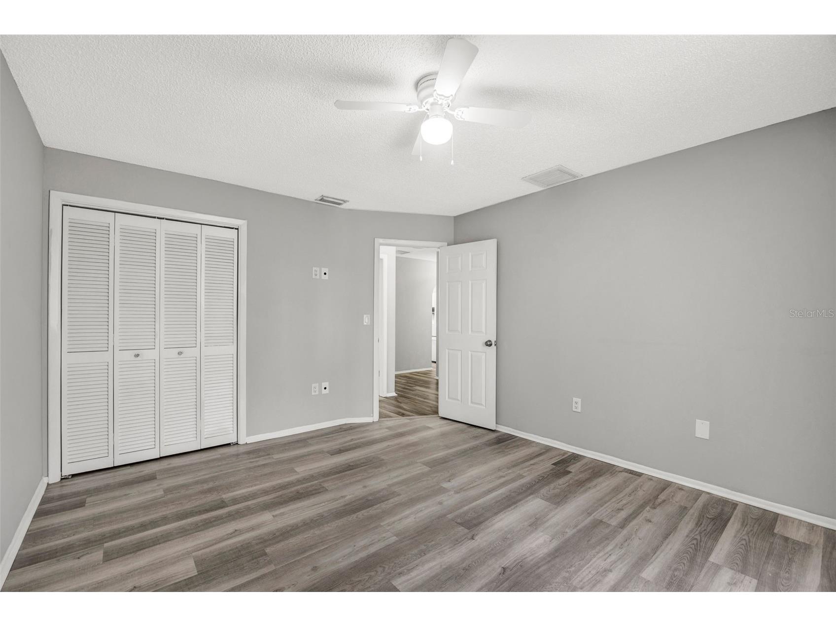 10199 Elgin Boulevard Spring Hill FL 34608 TB8492506 image41
