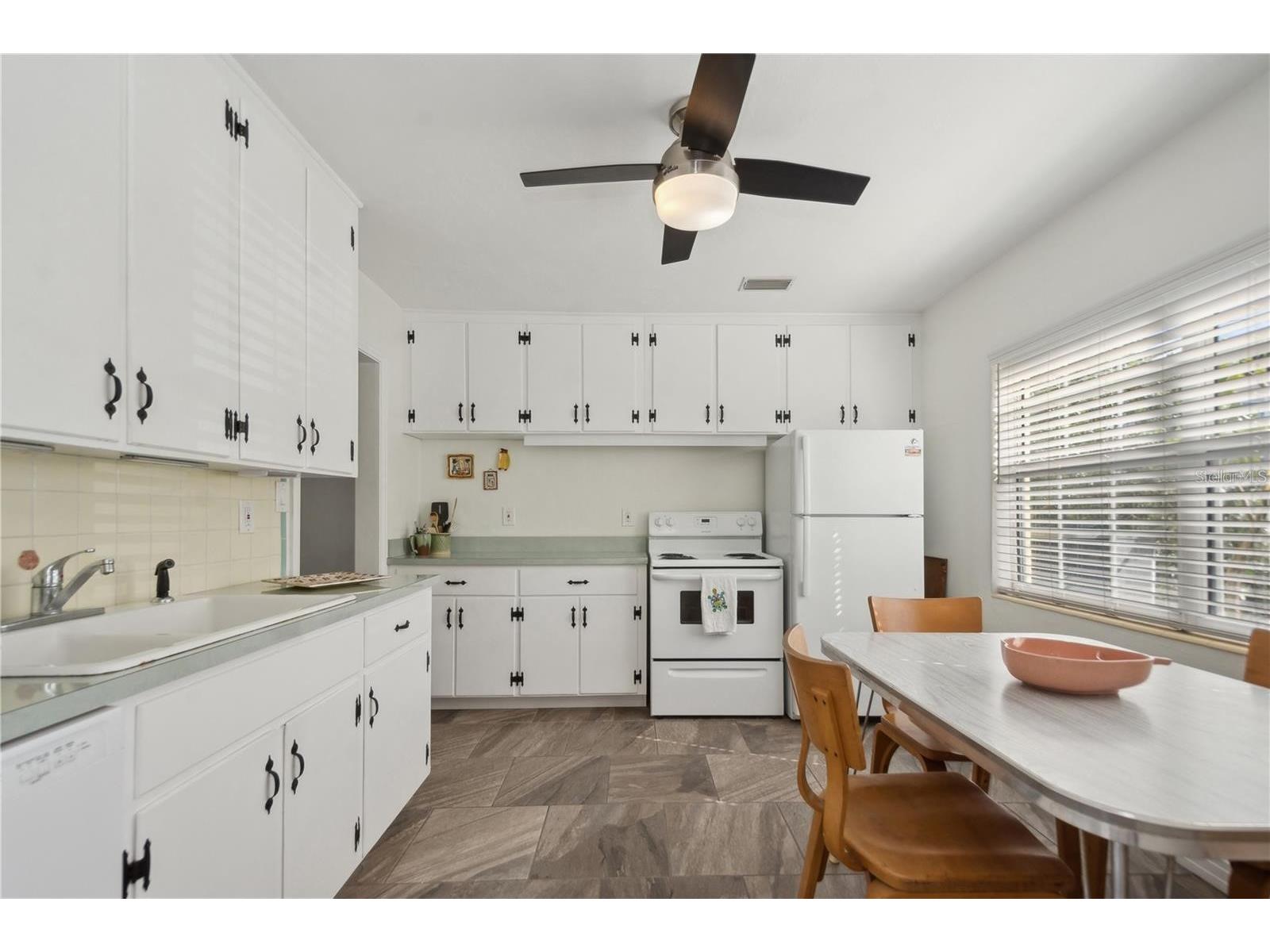 102 11th Avenue Saint Pete Beach FL 33706 TB8498892 image15