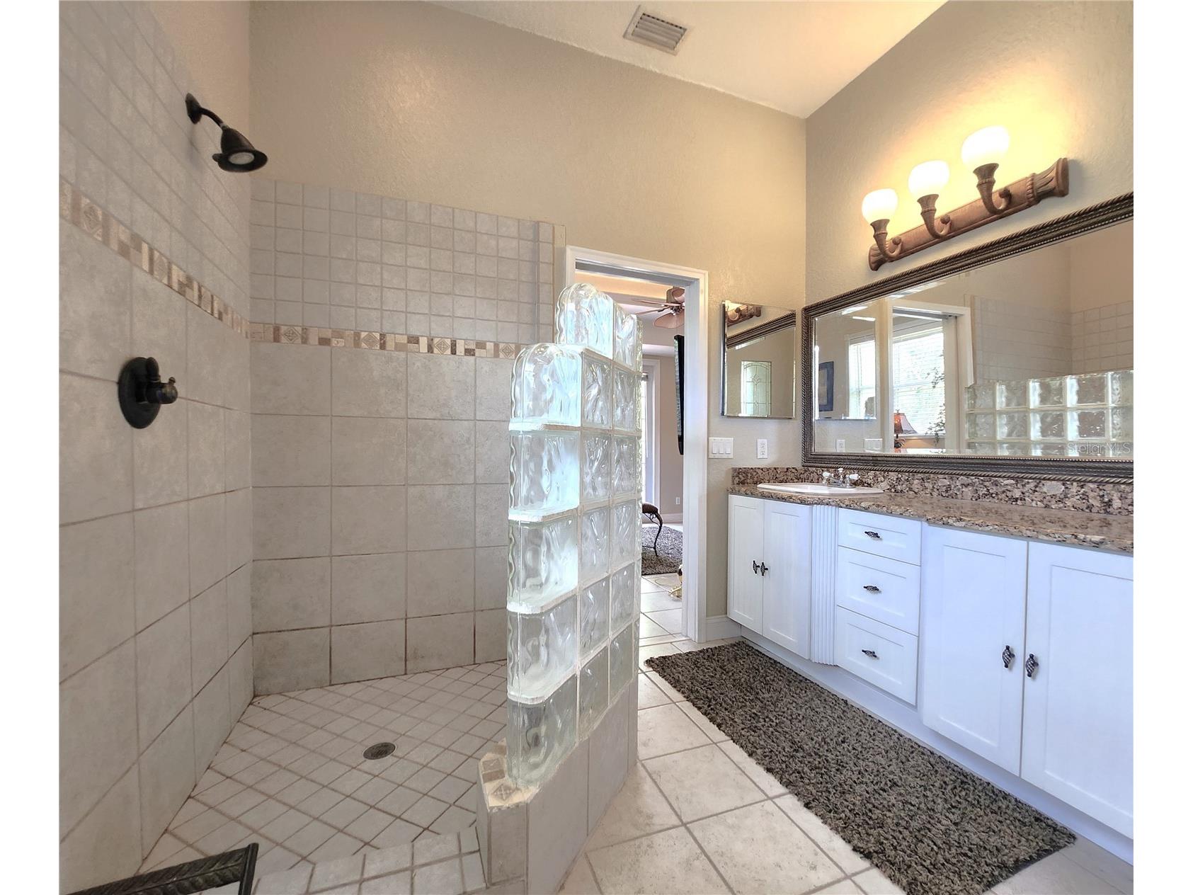 102 17th Street NE Bradenton FL 34208 TB8462604 image32