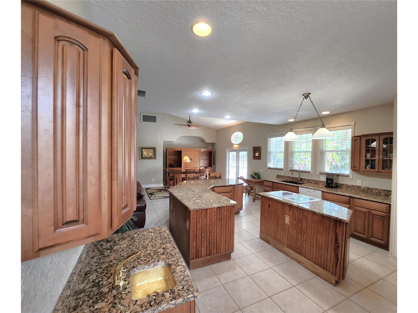 102 17th Street NE Bradenton FL 34208 TB8462604 image50