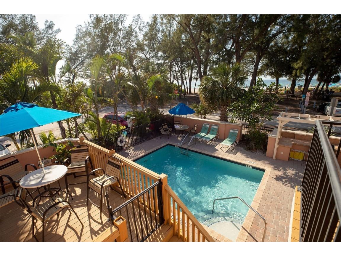 102 39th Street #2 Holmes Beach FL 34217 A4597240 image6