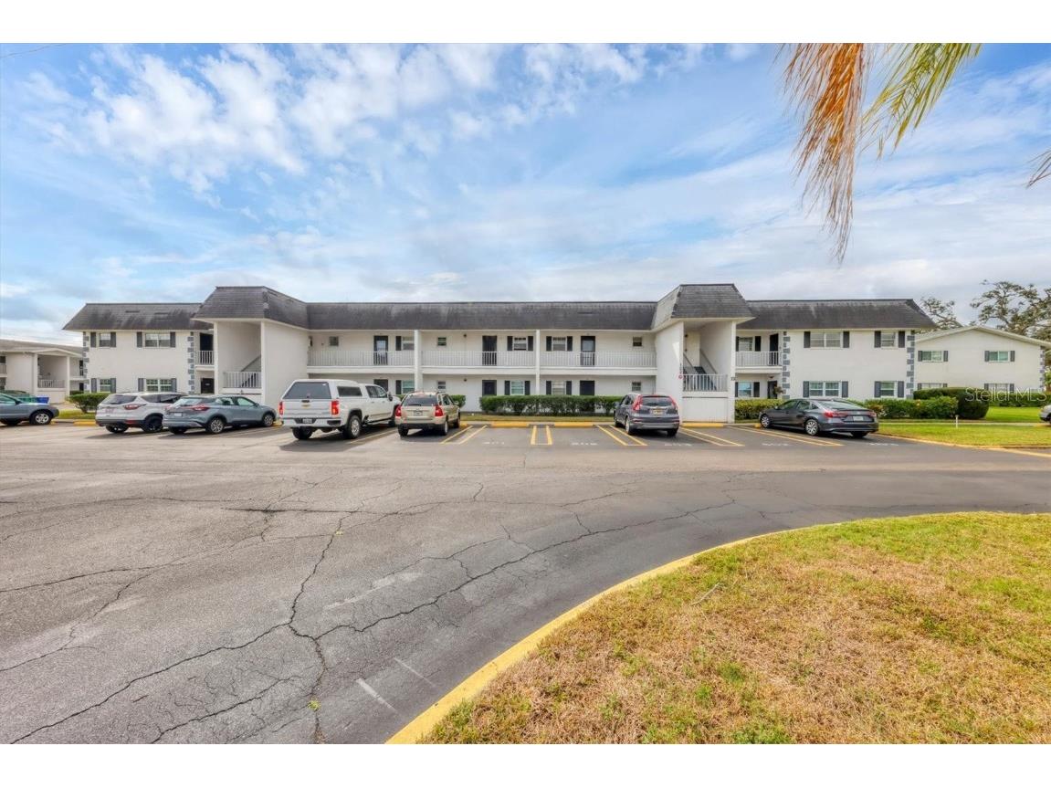 102 46th Avenue Terrace W #402 Bradenton FL 34207 A4641408 image35