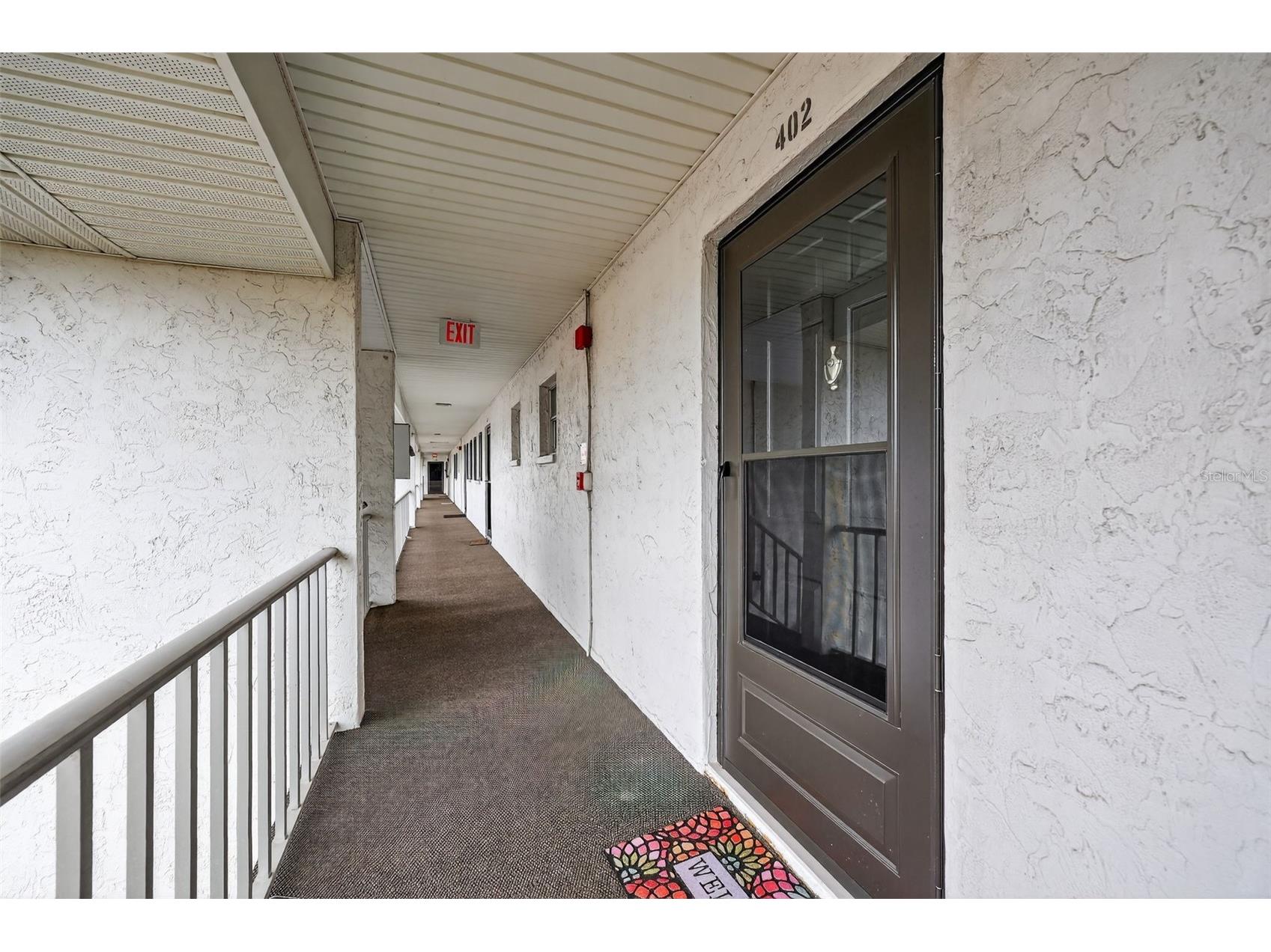 102 46th Avenue Terrace W #402 Bradenton FL 34207 A4684325 image1