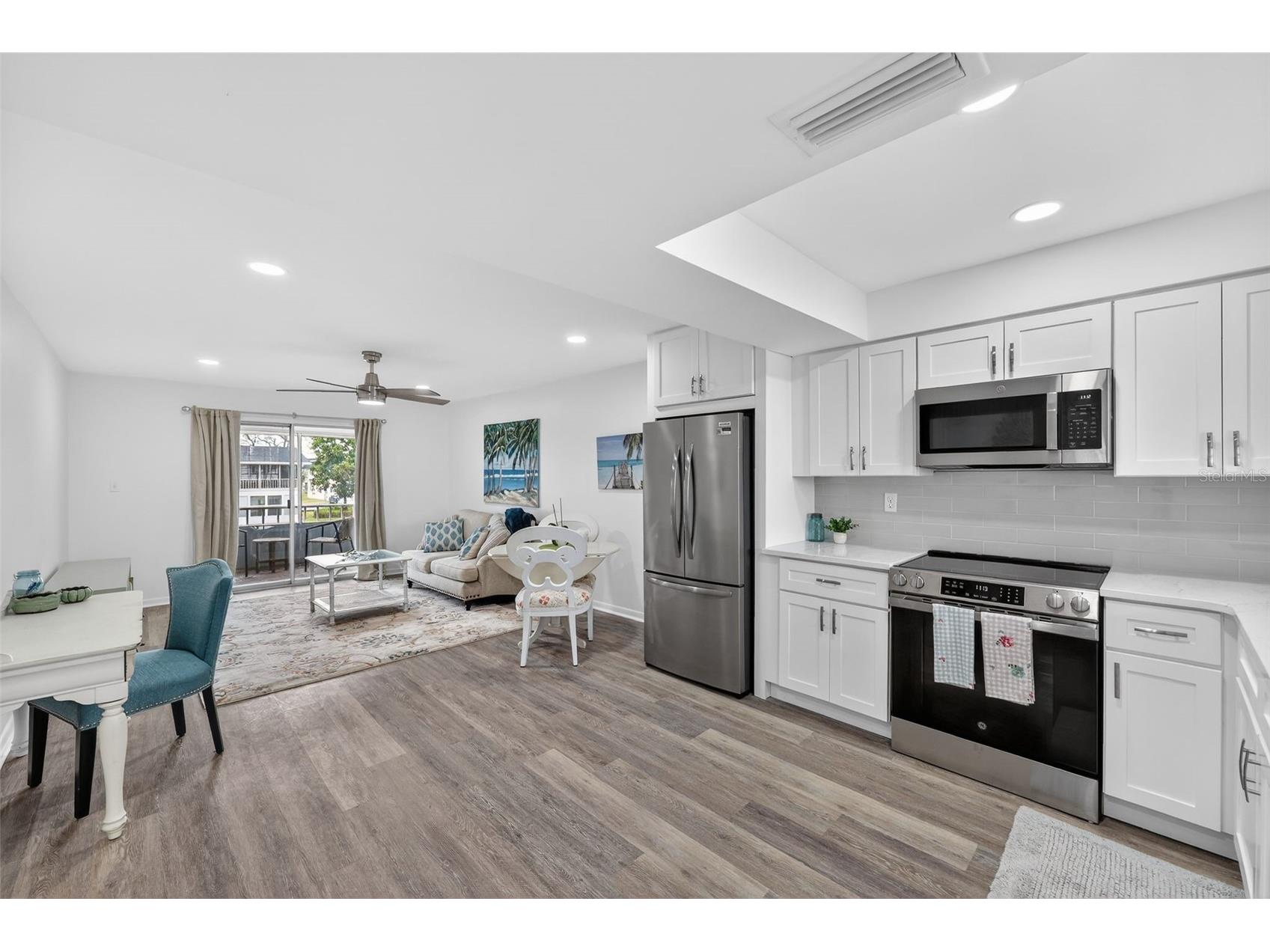 102 46th Avenue Terrace W #402 Bradenton FL 34207 A4684325 image4