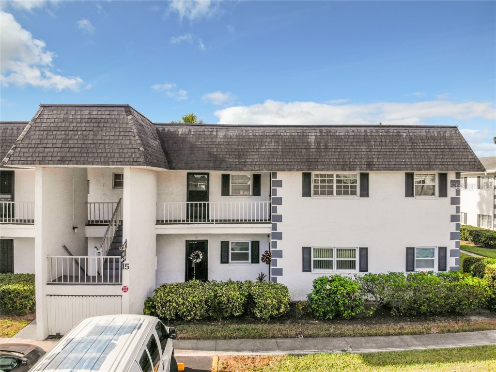 102 46th Avenue Terrace W #403 Bradenton FL 34207 A4566304 image1