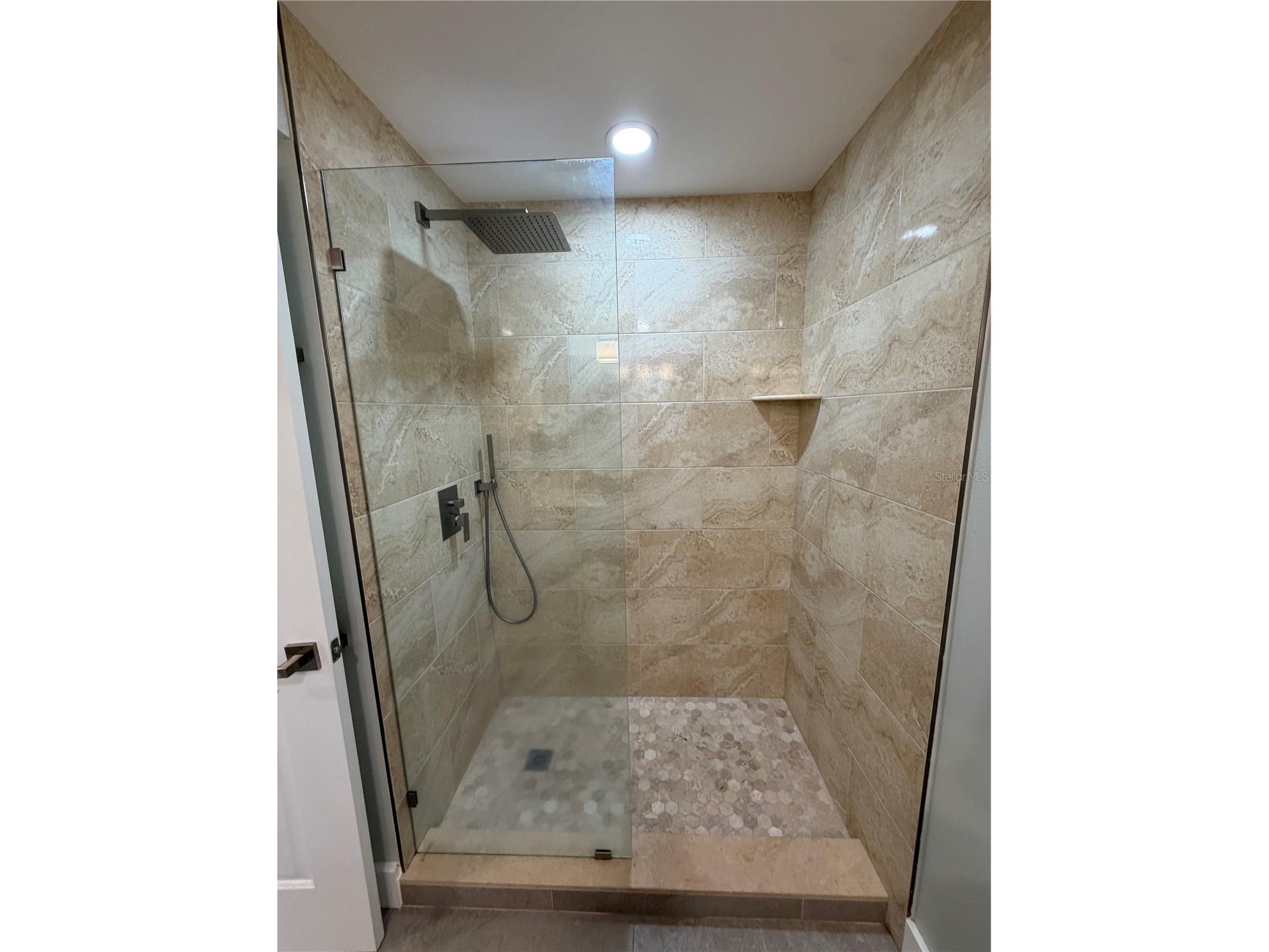 102 46th Avenue Terrace W #403 Bradenton FL 34207 A4690394 image26