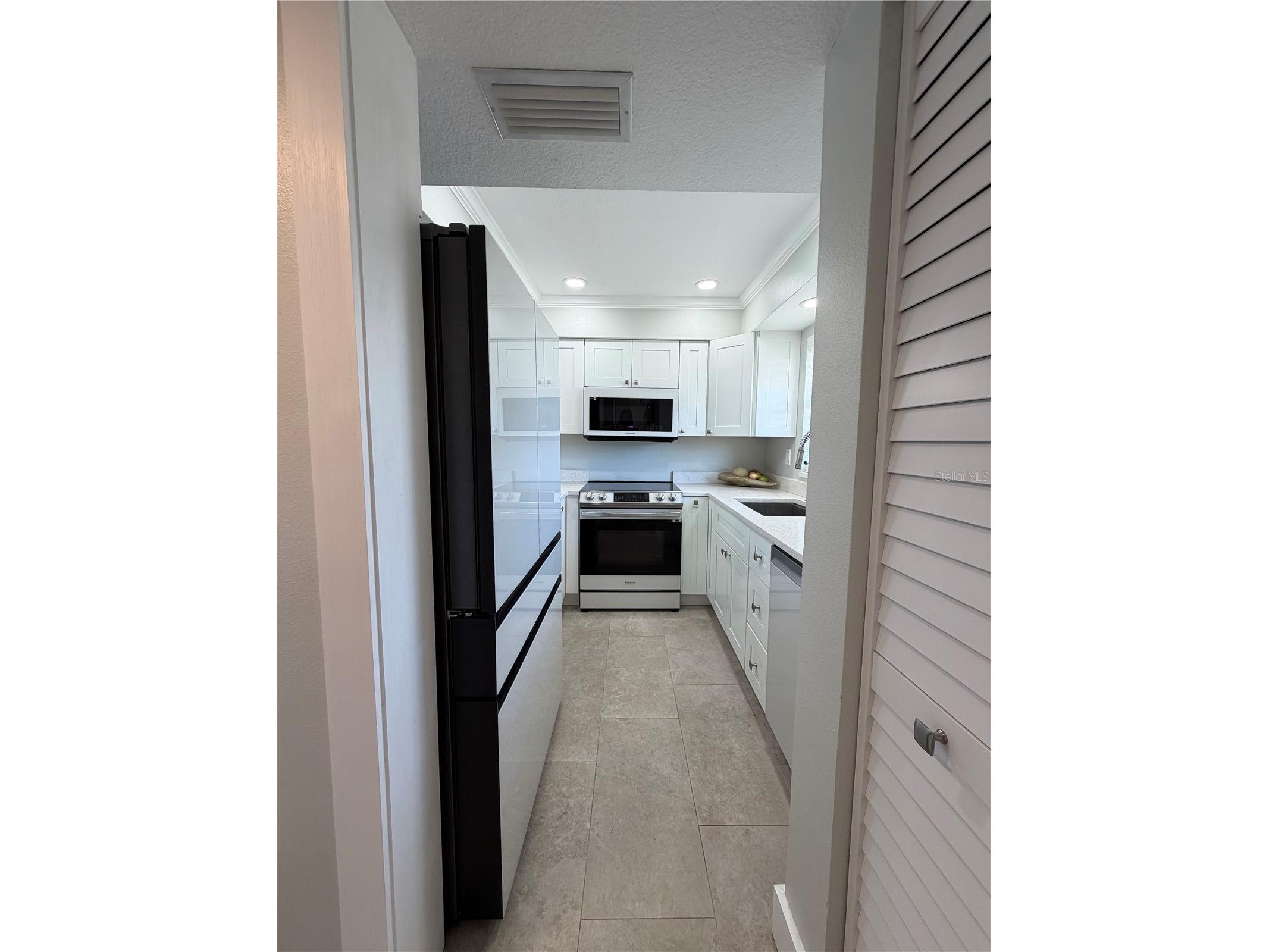 102 46th Avenue Terrace W #403 Bradenton FL 34207 A4690394 image7