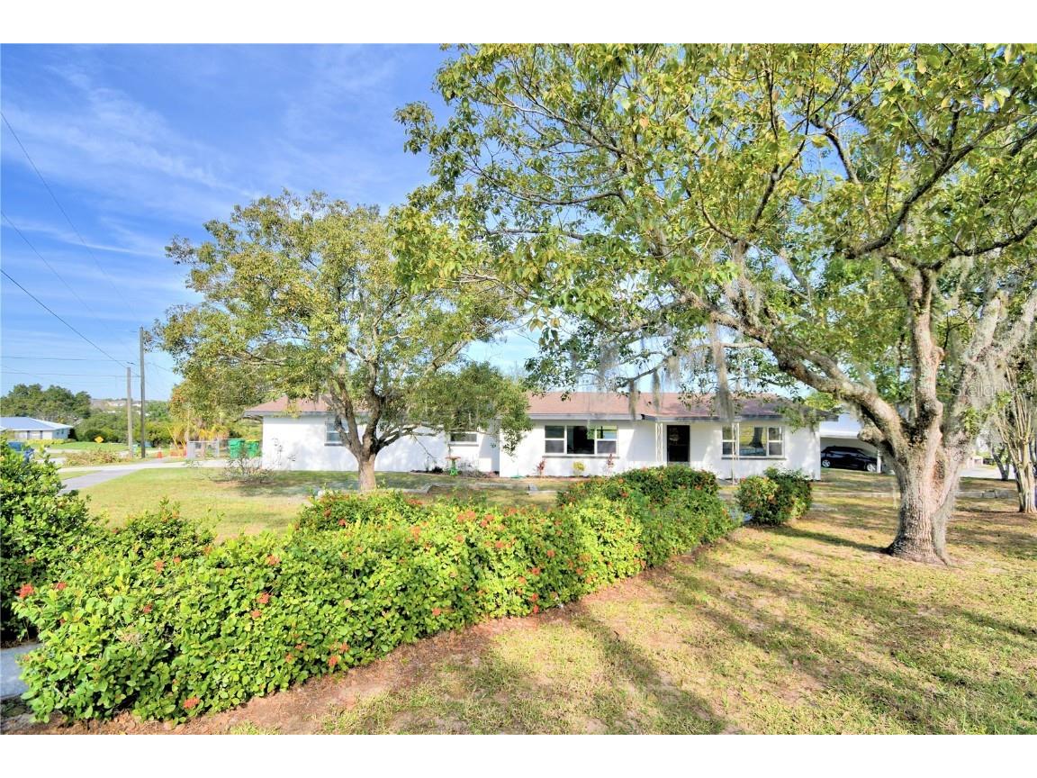102 4th Street N Dundee FL 33838 P4928398 image1