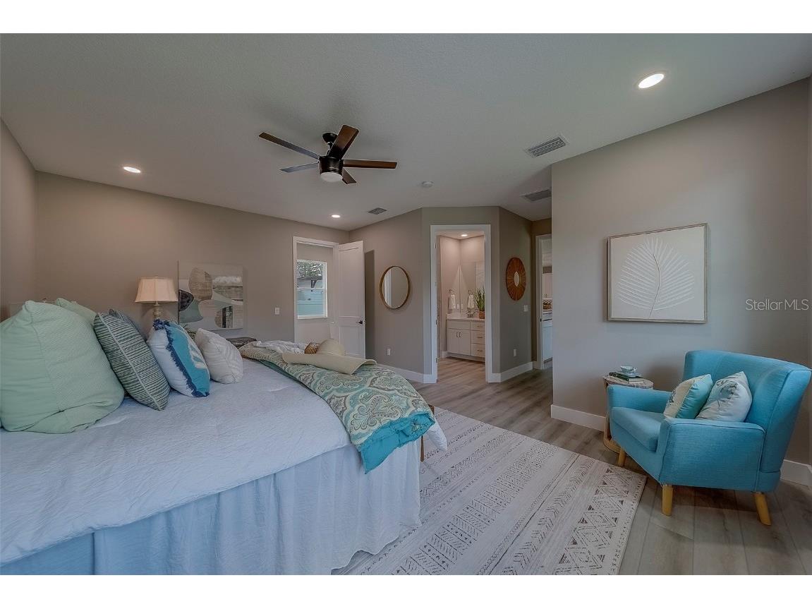 102 7th Avenue SE Largo FL 33771 TB8392636 image25