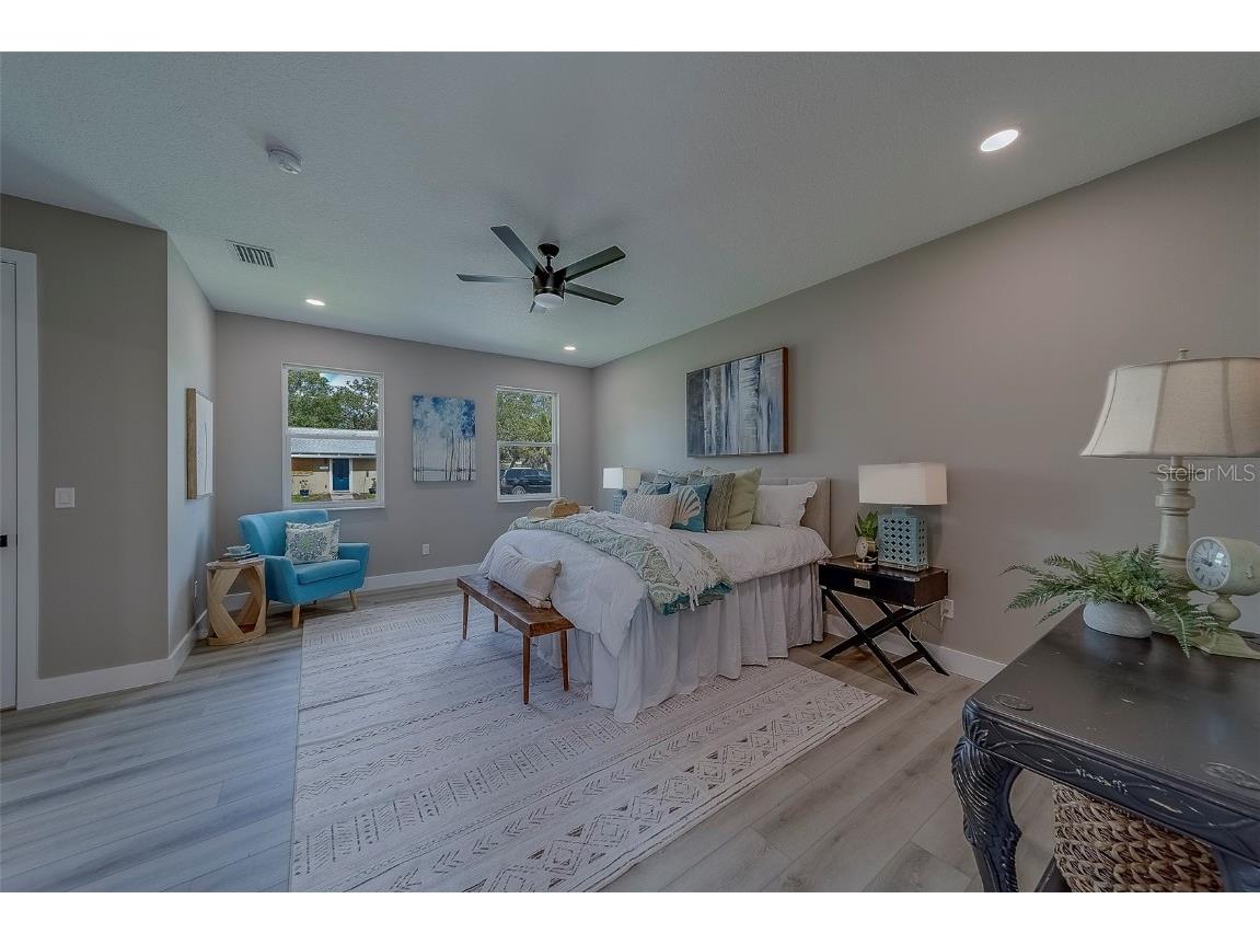 102 7th Avenue SE Largo FL 33771 TB8392636 image26