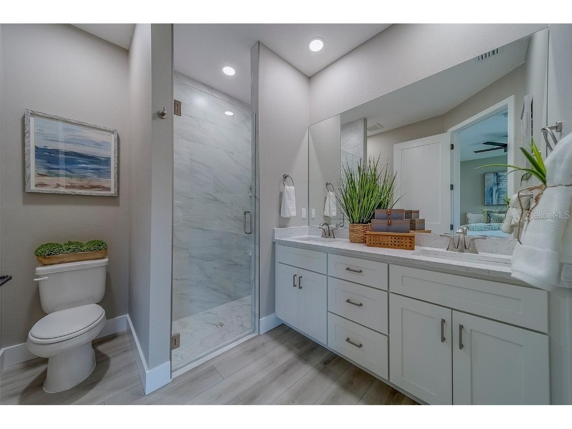 102 7th Avenue SE Largo FL 33771 TB8392636 image28