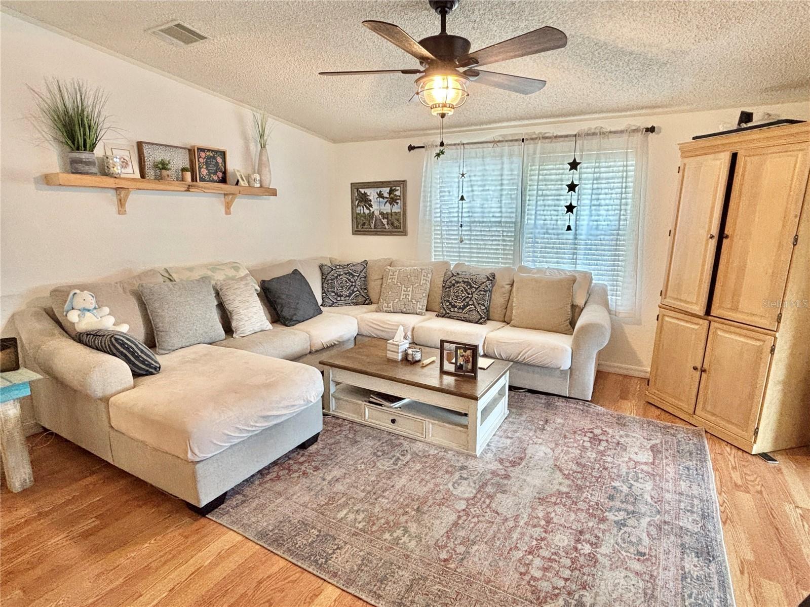 102 Americana Court NE #206 Saint Petersburg FL 33702 - TAMPA BAY TB8491401 image13