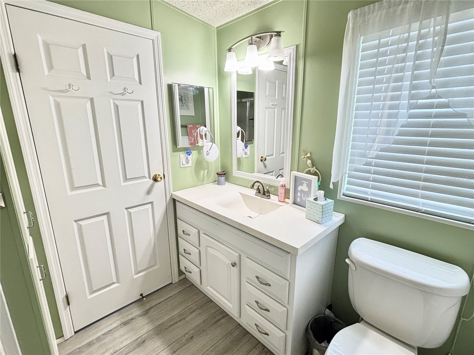 102 Americana Court NE #206 Saint Petersburg FL 33702 - TAMPA BAY TB8491401 image19