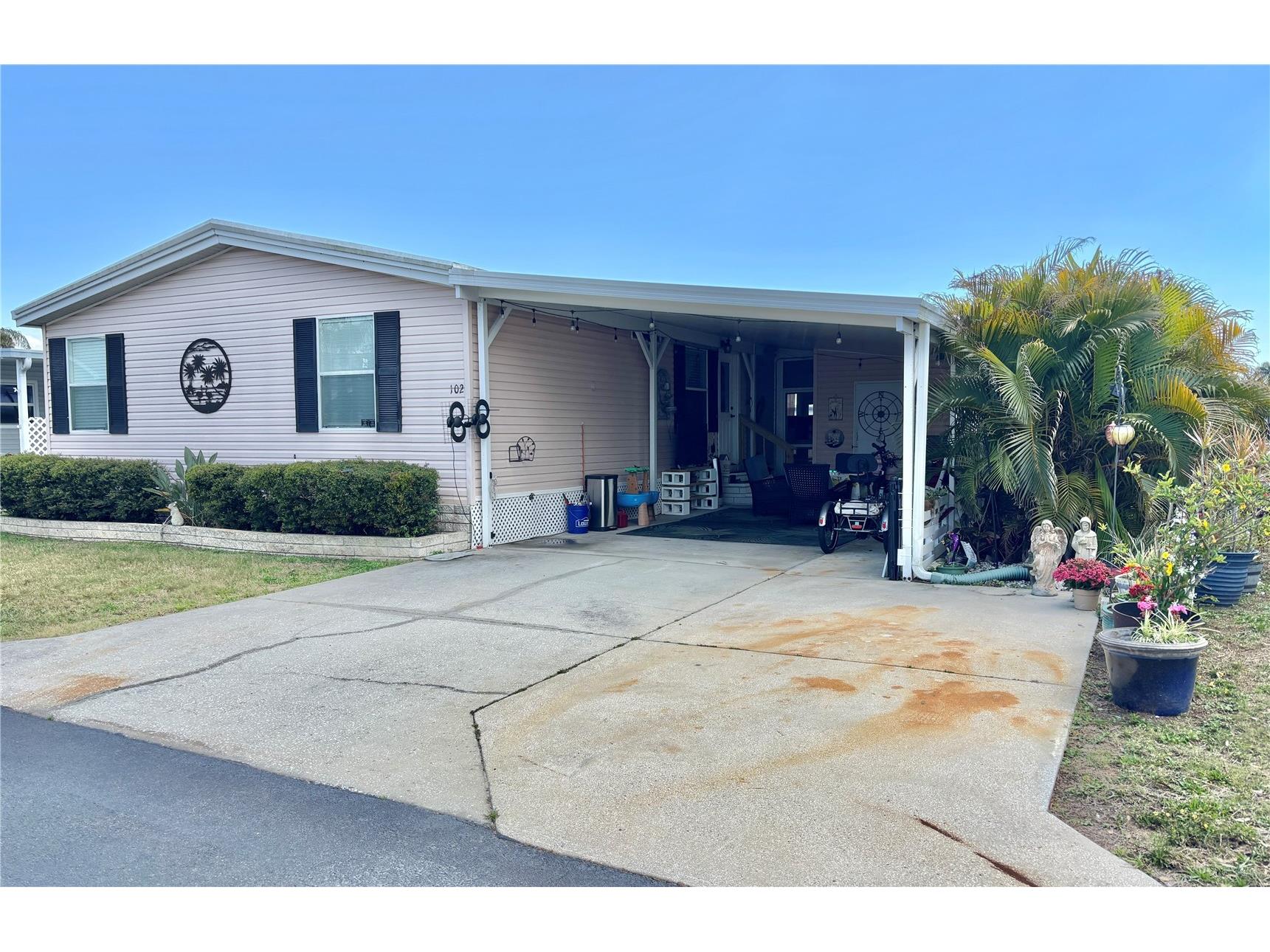 102 Americana Court NE #206 Saint Petersburg FL 33702 - TAMPA BAY TB8491401 image4