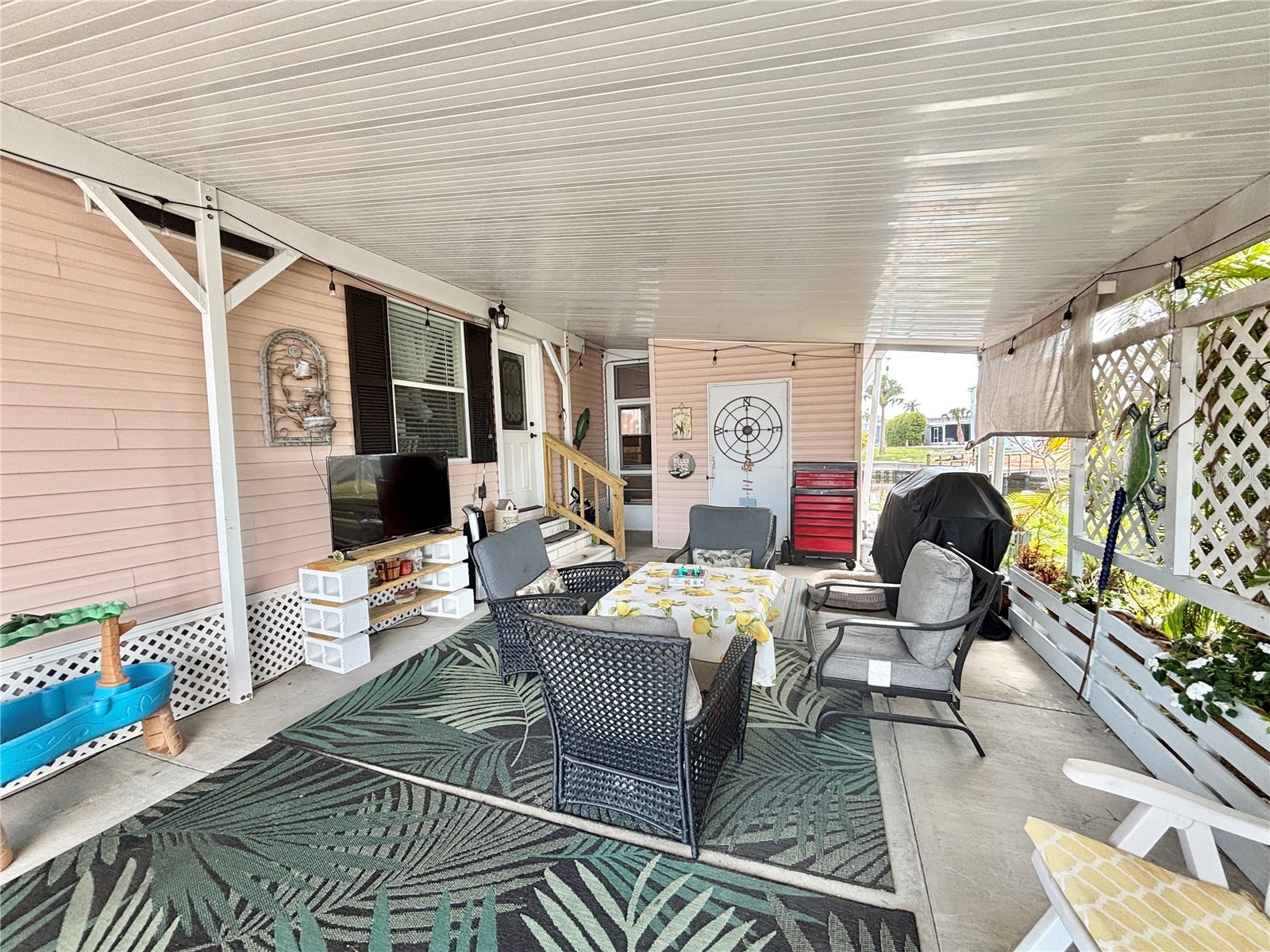 102 Americana Court NE #206 Saint Petersburg FL 33702 - TAMPA BAY TB8491401 image7