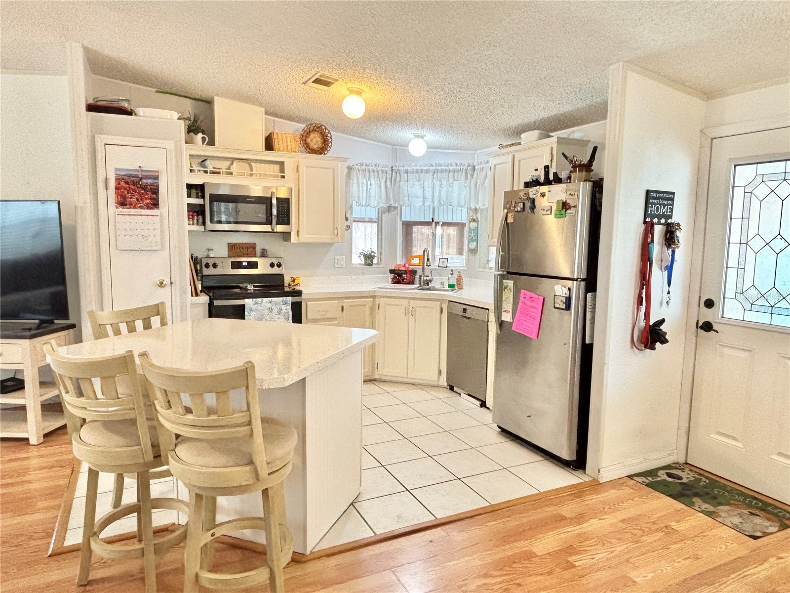 102 Americana Court NE #206 Saint Petersburg FL 33702 - TAMPA BAY TB8491401 image9