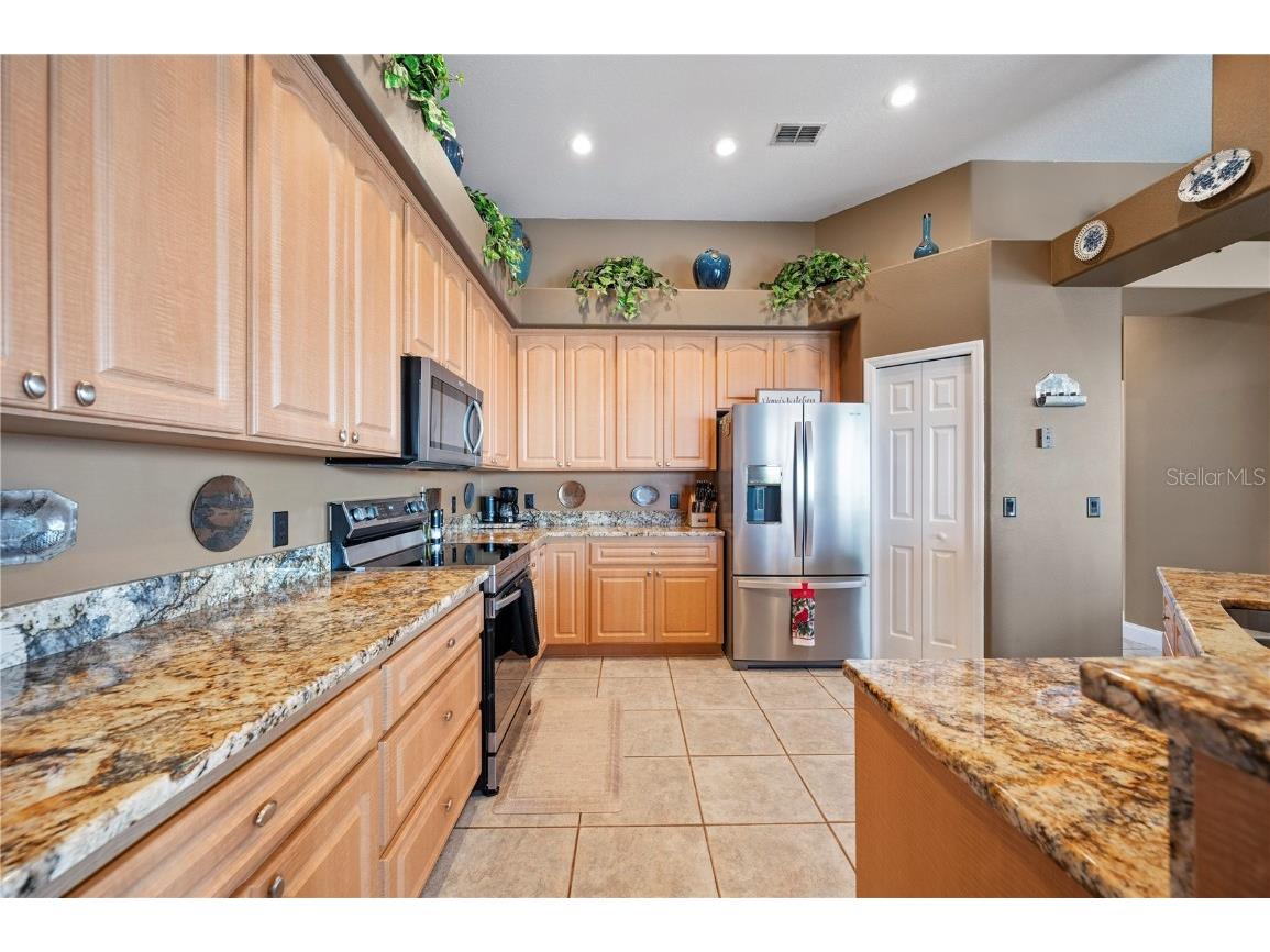 102 Bayberry Drive Polk City FL 33868 - LAKE AGNES L4955251 image17